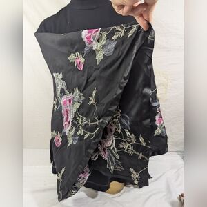 Free People Dark Floral Embroidered Tunic  Angel Wing Sleeves Oversized Small